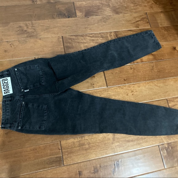 Ragged Priest Butt Jean - Picture 7 of 8